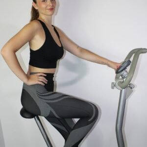 Conjunto Leggins Push Up y Top Negro Cruzado